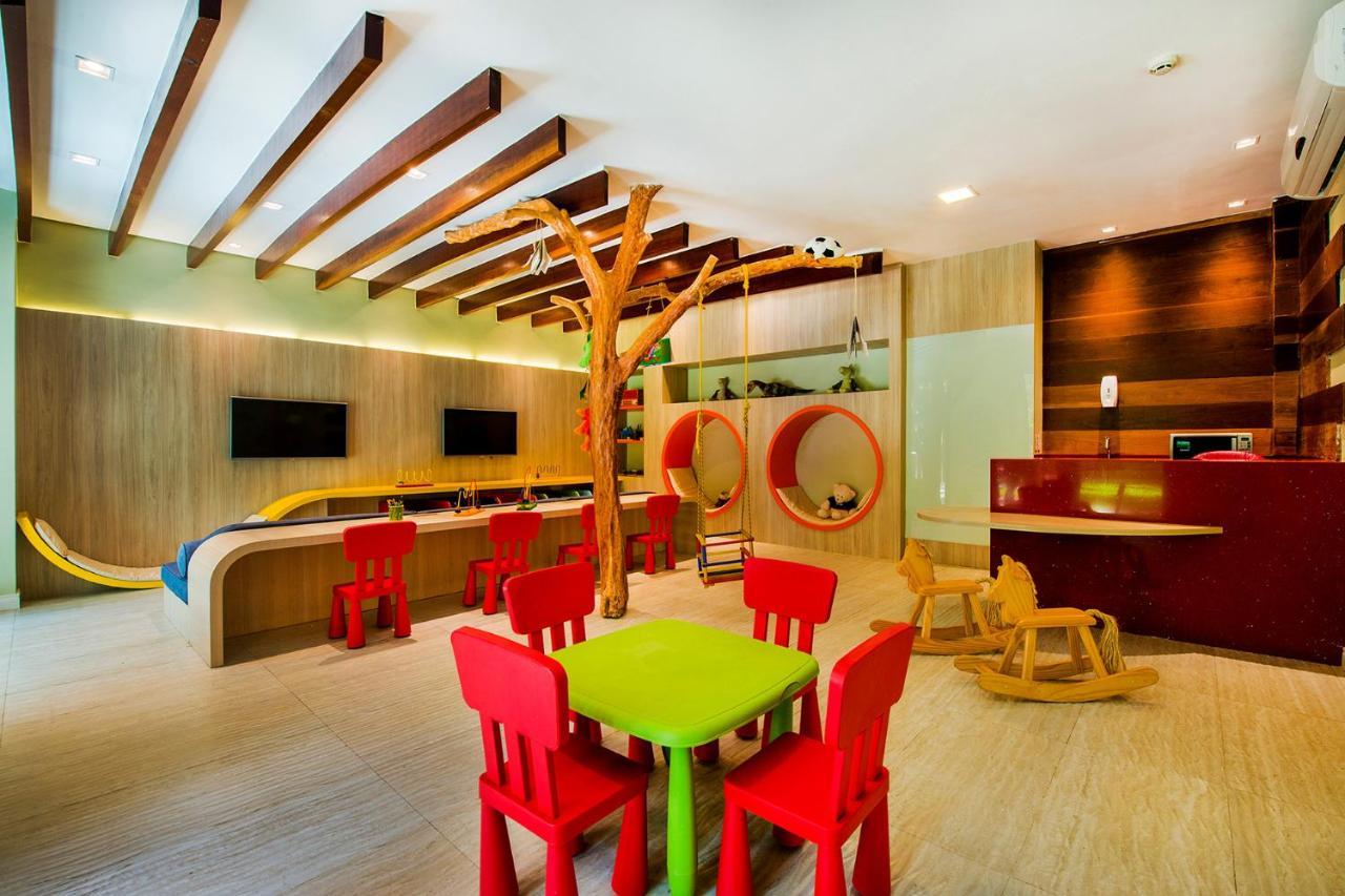 Carmel Cumbuco Resort Extérieur photo The Children's Club at the Renaissance Hotel in Cancun, Mexico
